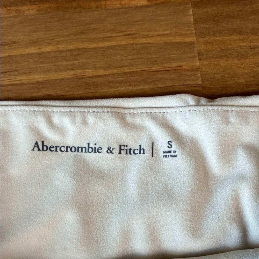 Abercrombie & Fitch Light Gray Camisole - Picture 5 of 5